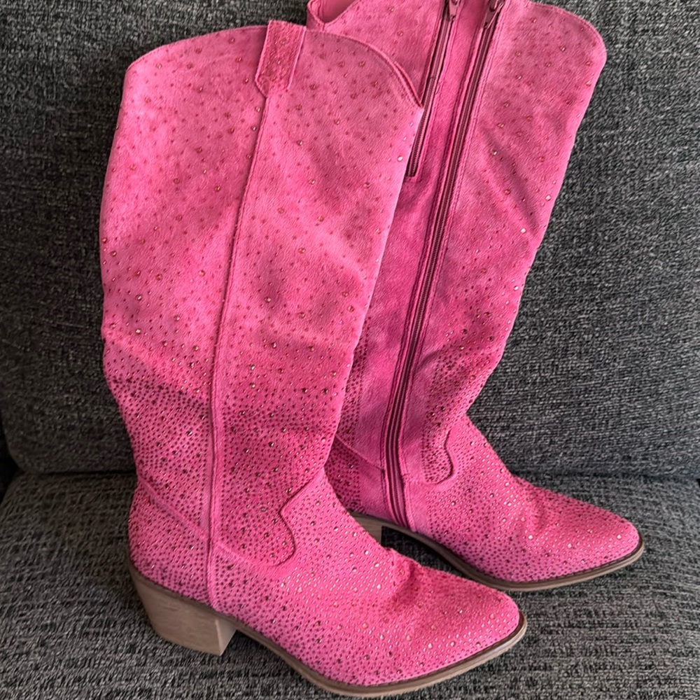 Pink Cowboy Boots👢💕